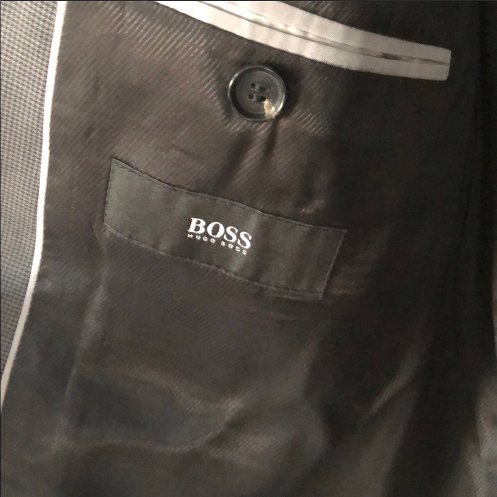 Hugo Boss Suit - Picture 3 of 7